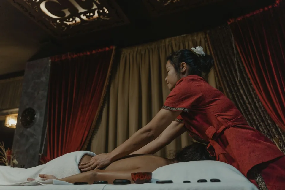 Phòng thay đồ và tủ khoá